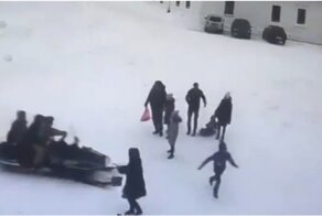 Снегоход сбил девочку во время масленичных гуляний в Свияжске