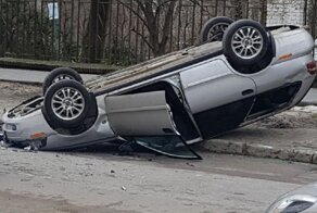 ДТП, в результате которого автомобиль перевернулся на крышу