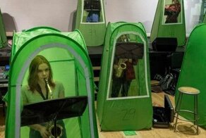"А что здесь происходит?": кадры, в которых без объяснения не разберешься