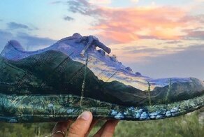 Художница создает красоту из мусора