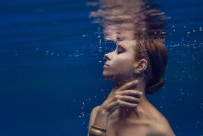 Вода в ухе: причины попадания, проявление, возможные последствия