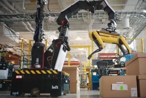 Boston Dynamics демонстрирует складского робота-грузчика Stretch с щупальцами