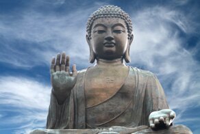 О чем свидетельствует необычная – удлиненная и вытянутая форма ушей Будды?