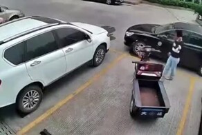 Понаставили