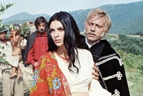 Успешная карьера и смерть в одиночестве: как сложилась судьба актёров фильма "Табор уходит в небо"