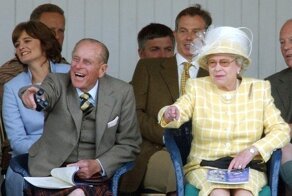 Потрясающие фотографии - ретроспектива жизни принца Филиппа, полной смеха и любви к своей семье