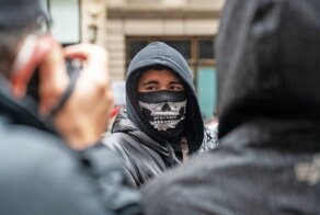 Всего один участник движения White Lives Matter вышел на митинг в Нью-Йорке