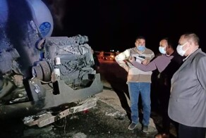 Автобус с пассажирами в Египте врезался в бензовоз и сгорел