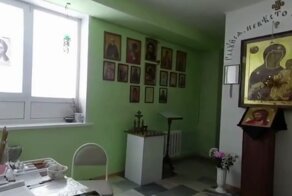 В кемеровской поликлинике перед вакцинацией советуют получить церковное благословление