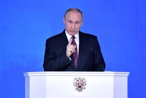 "Проговорил больше часа, но ничего не сказал": реакция на послание Путина