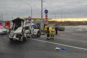Авария дня. Калужской области погиб водитель микроавтобуса