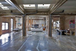 Из бомбоубежища в лофт – грандиозная трансформация (11 фото)