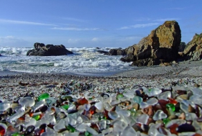 Стеклянный пляж, Форт Брэгг, Калифорния, США (10 фото)