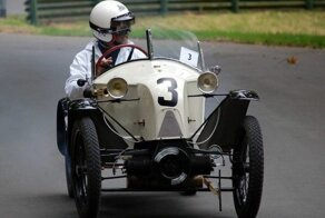 Sima-Violet Cyclecar: история о том как велостроители автомобиль изобретали
