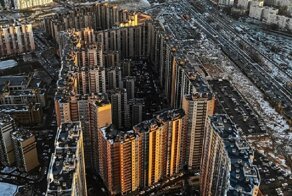 Человейник-гигант навис над Санкт-Петербургом