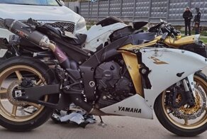 Авария дня. ДТП с участием мотоциклиста в Москве