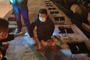 Китаец на резиновой лодке сбежал на Тайвань через пролив, охраняемый двумя флотами