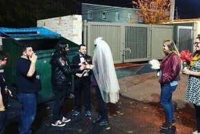 Фотографии со странных свадеб: апофеоз безвкусицы