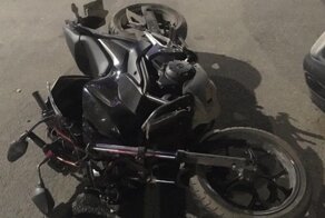 В Кирове быстрый мотоциклист влетел в автомобиль