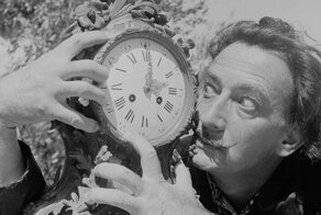 Сюрреалистические фото Сальвадора Дали