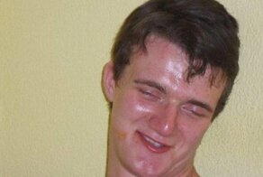 Как на самом деле выглядит "укуренный парень", чье фото стало мемом в 2011 году