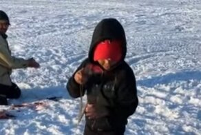 Отличный улов юного рыбака