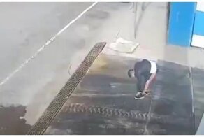 Удача дала пинок под зад