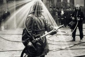 Как выглядели представители разных профессий около 100 лет назад