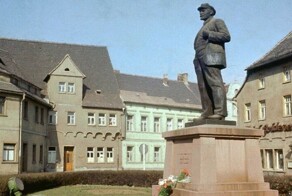 Как памятник Ленину оказался в фашистской Германии