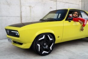 Manta GSe Elektromod — классический Opel становится электрическим c новейшими технологиями