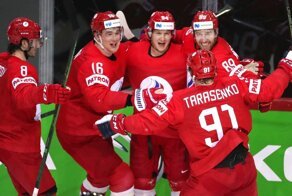 Российская сборная разгромила белорусов и вышла в плей-офф ЧМ по хоккею