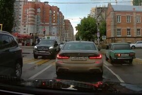 Удивительный перекресток из Воронежа