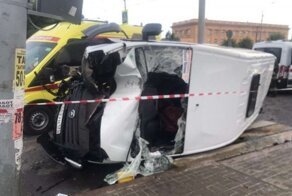 Авария дня. Пять человек пострадали в ДТП с маршруткой и грузовиком