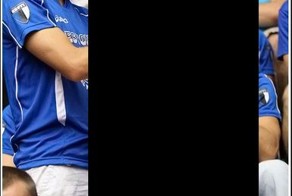 Странная болельщица  на чемпионате Европы по волейболу (6 фото)