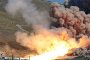 NASA проверяет многомиллионный движок (4 фото + 1 видео)