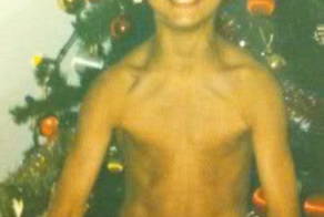 Печальная судьба парня (23 фото)