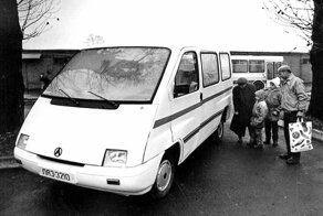 Сделан из того что было: микроавтобус ЛАЗ который мы не увидели