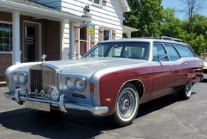 Необычный универсал Ford 1971 года с лицом Rolls-Royce по-прежнему выглядит забавно