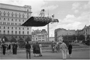 20 загадочных фото из нашего прошлого, которые просят, чтобы их объяснили