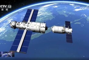 Китайские астронавты впервые за 13 лет вышли в открытый космос