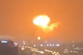 Появилось видео из Дубая, где сильный взрыв переполошил весь город