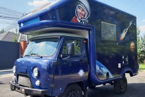 УАЗ выпустил "космический" автодом на базе "Буханки"