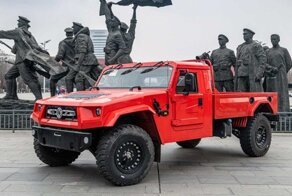 Китайский клон HMMWV: гражданская версия внедорожника Dongfeng поступила в продажу