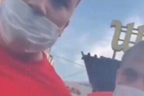 Москвичи поехали вернуть шаурму, в которой нашли стекло, и получили побои на сдачу
