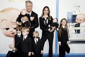 18 знаменитостей, которые носят звание многодетных родителей с гордостью