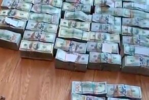 У подчиненного главы ставропольского ГИБДД нашли пачки долларов