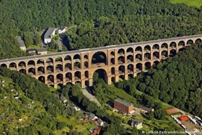 Гёльчтальбрюкке кирпича просит