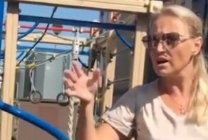 "Пусть только появится!": соседи пригрозили выгнавшей детей-инвалидов жительнице Питера