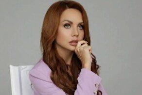 Пришла в сознание: певица МакSим общается жестами