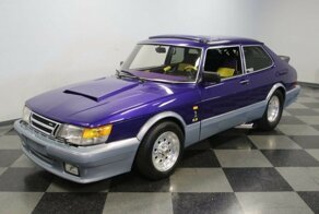 Гоночный Saab 900 с пятилитровым двигателем V8 с наддувом